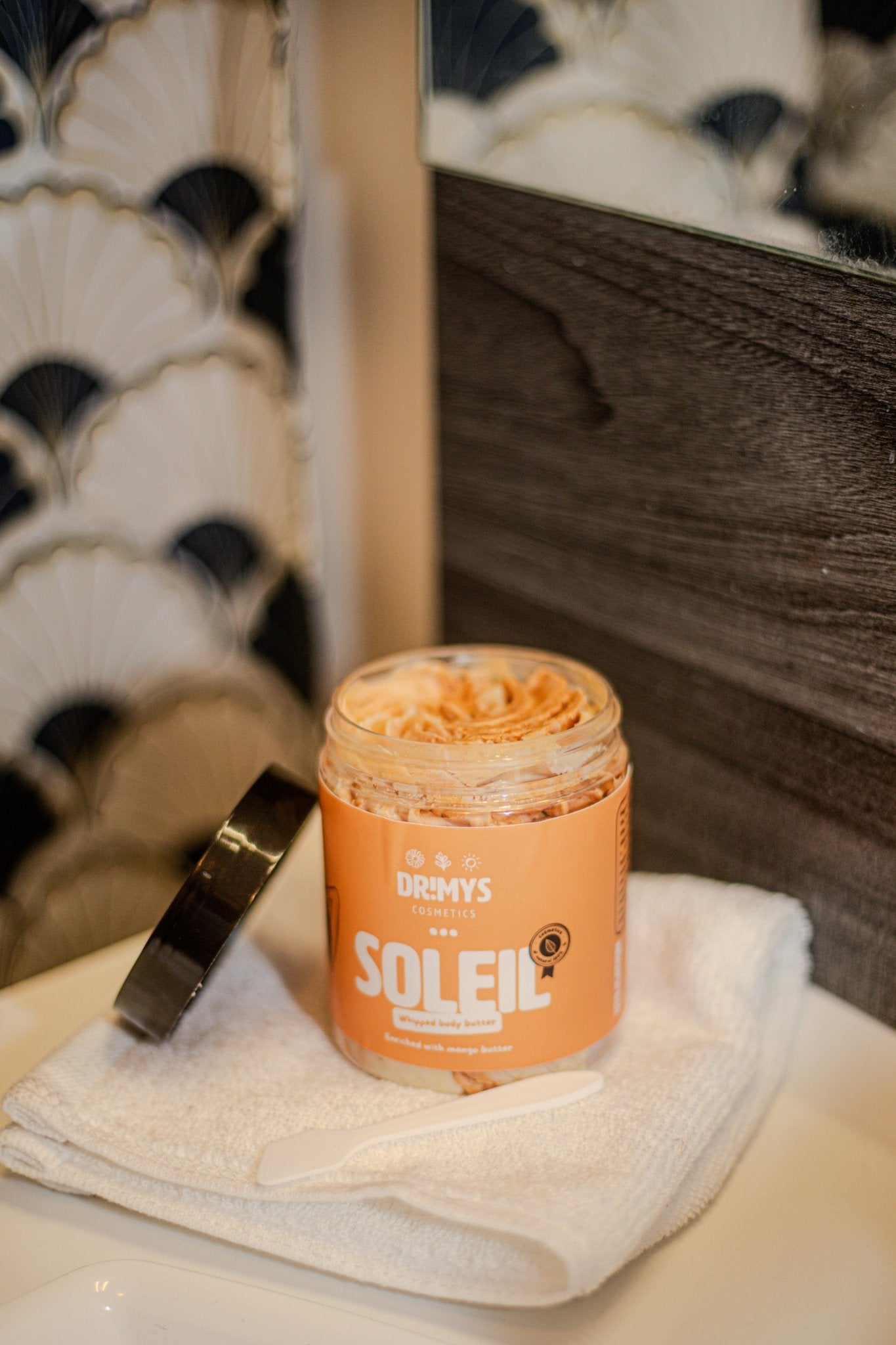 Chantilly SOLEIL - Nourrit intensément la peau et les cheveux, parfum exotique à la mangue - DRIMYS Cosmetics